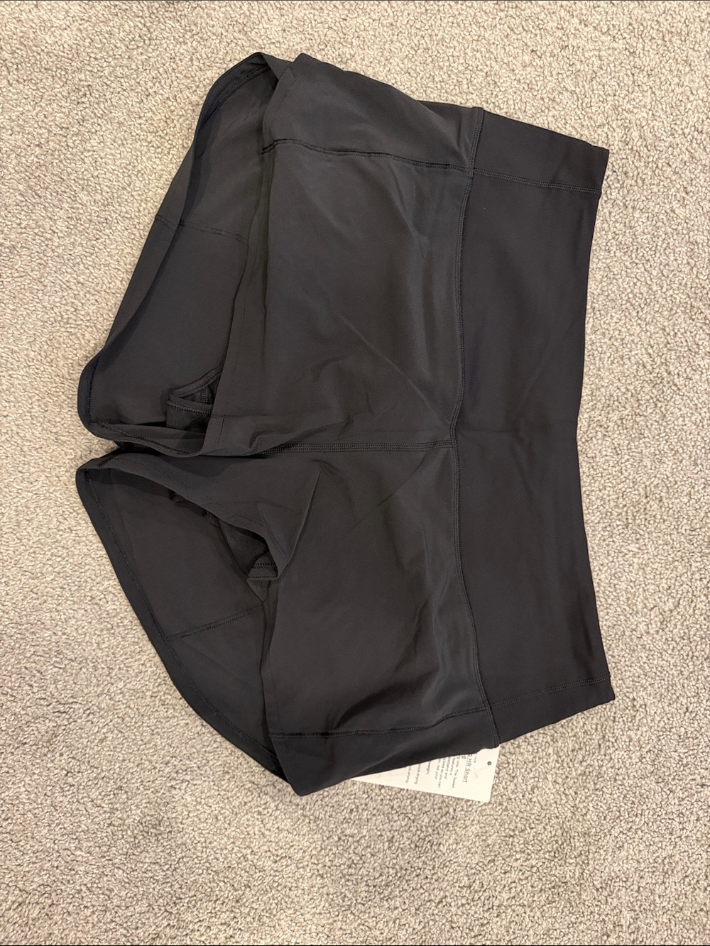 Lululemon NWT Speed Up Short High-Rise *2.5" Black Size 12 - Picture 4 of 4